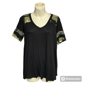 Shop Wanna b size small black/camo top deep V neck